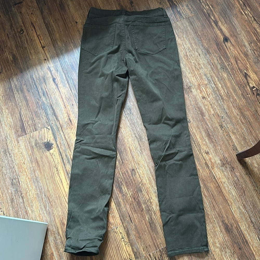 Anne Taylor The Skinny Modern Fit Olive Green Pant 80% cotton! - Picture 3 of 5